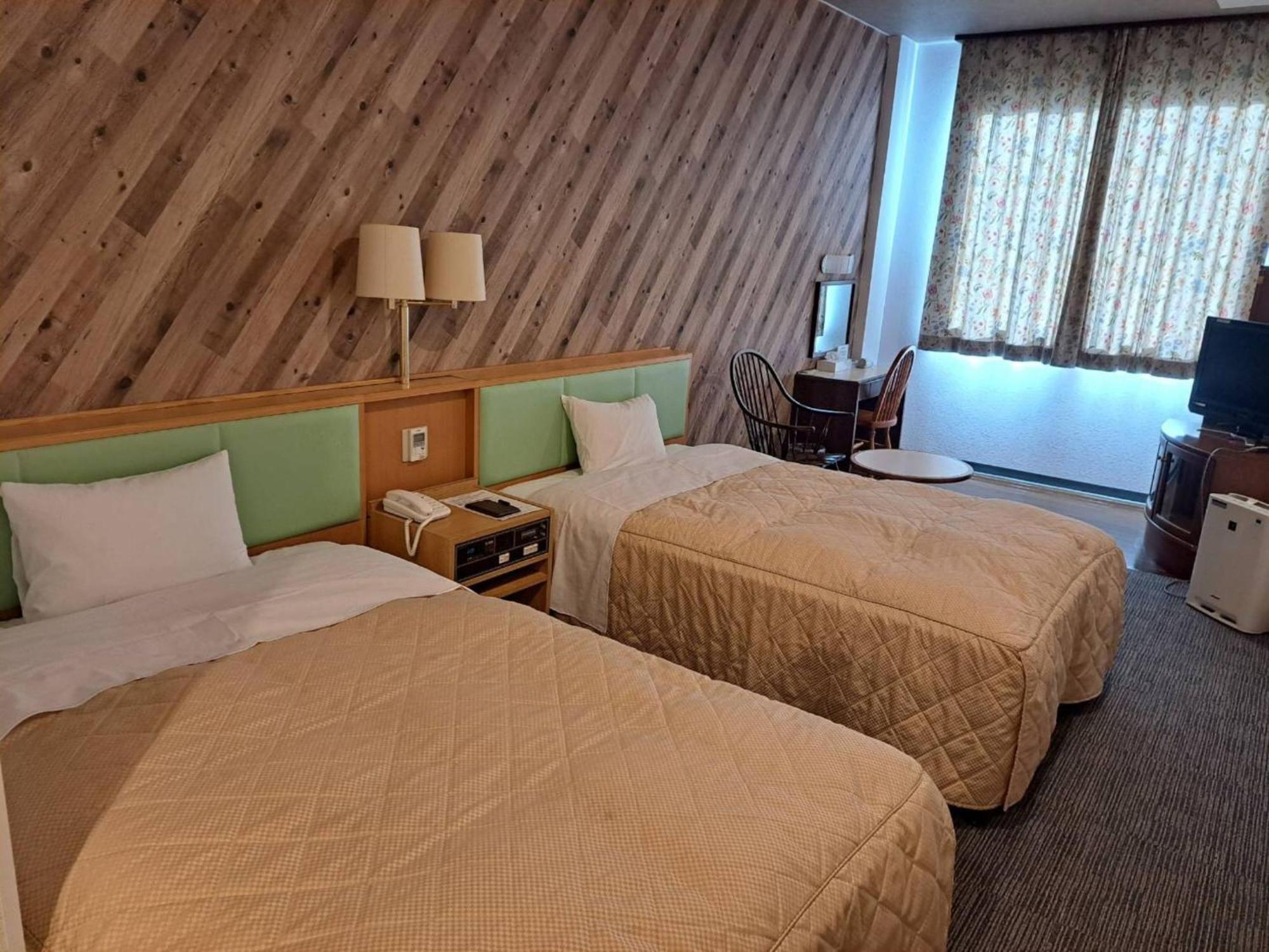Business Hotel Kawakami Kumano Dış mekan fotoğraf